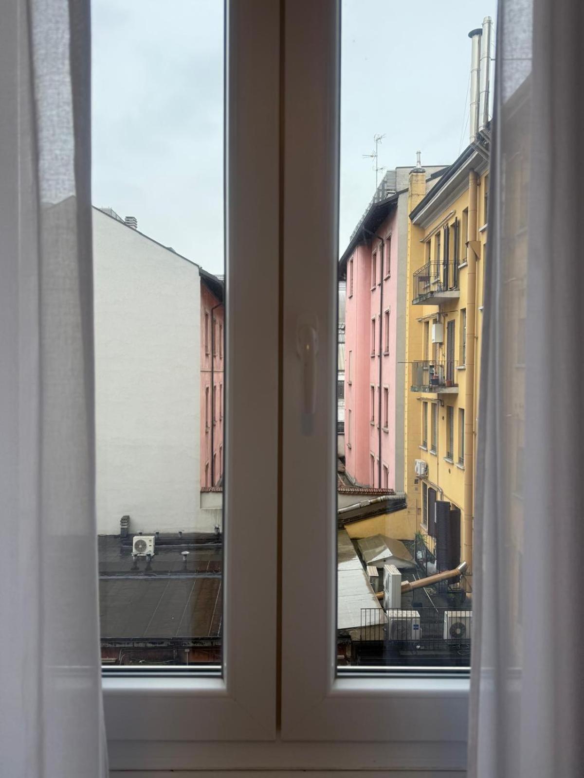 Guesthouse Central Station Group - Via Ponte Seveso 18 — Foto 3